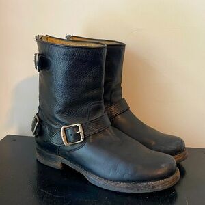 Frye Veronica Short Black Leather Boots Size 7